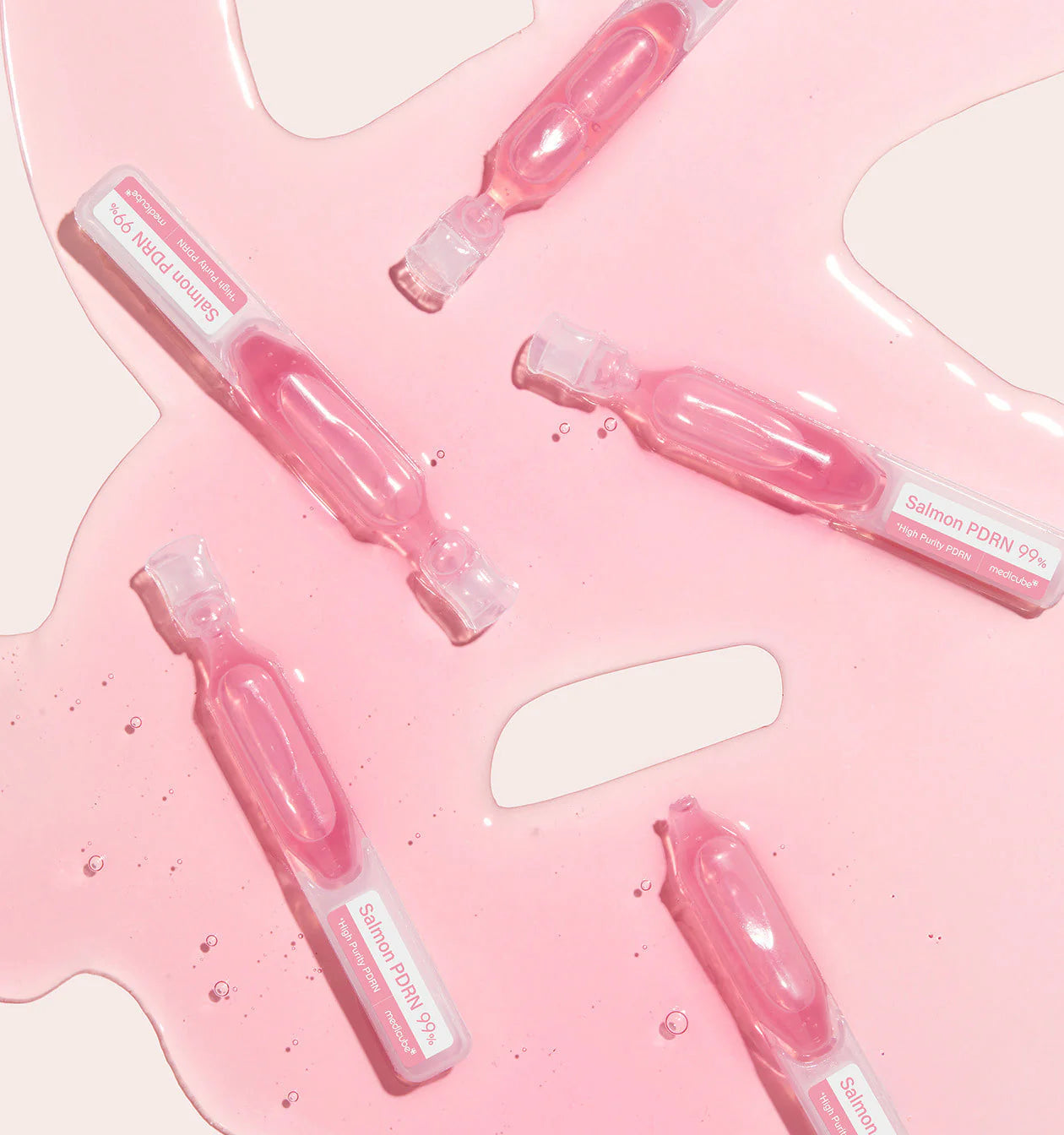Medicube PDRN roze serum voor één dag