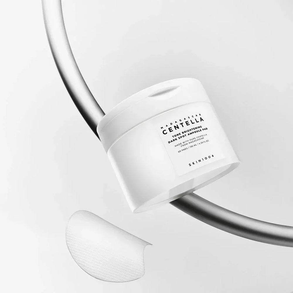Madagascar Centella Tone Brightening Dark Spot Ampoule Pad